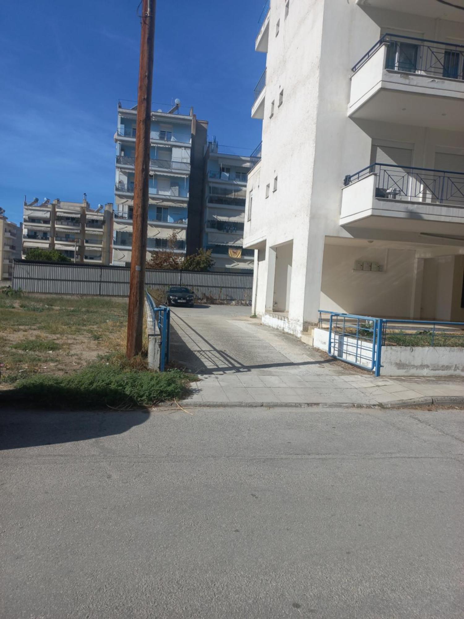 Central1modernapartmentfreeparking *
