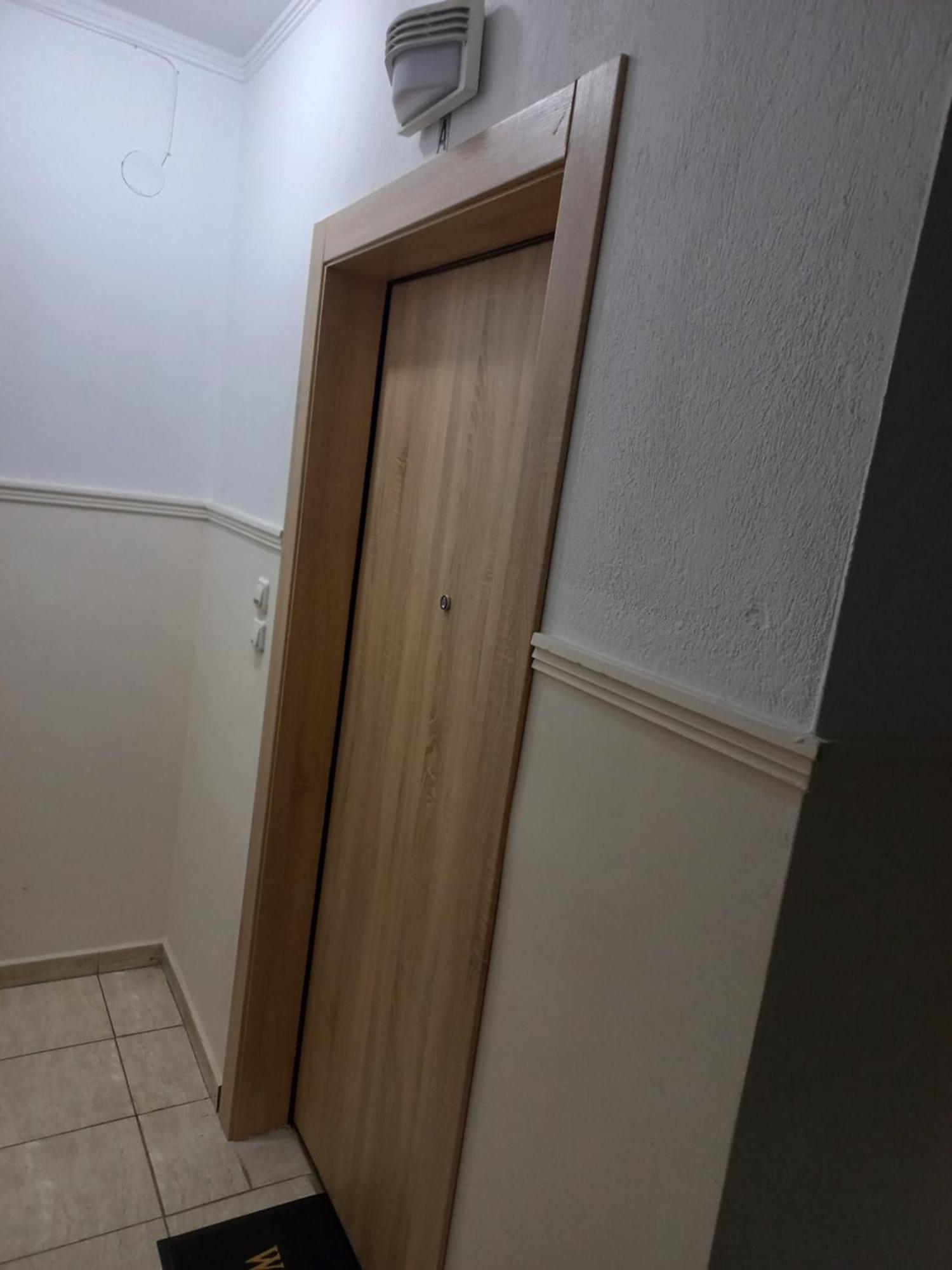Central1modernapartmentfreeparking Apartment