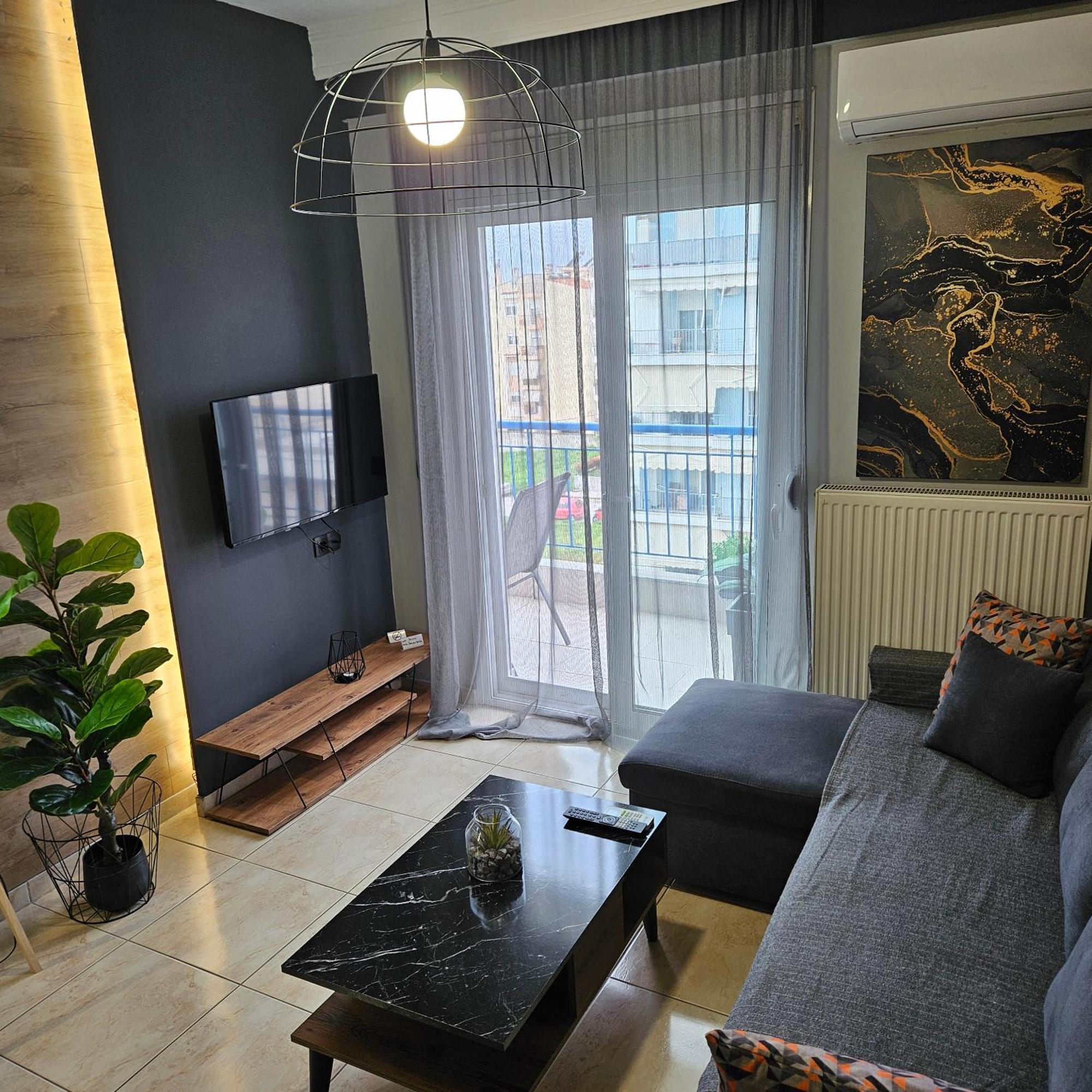 Central1modernapartmentfreeparking Serres